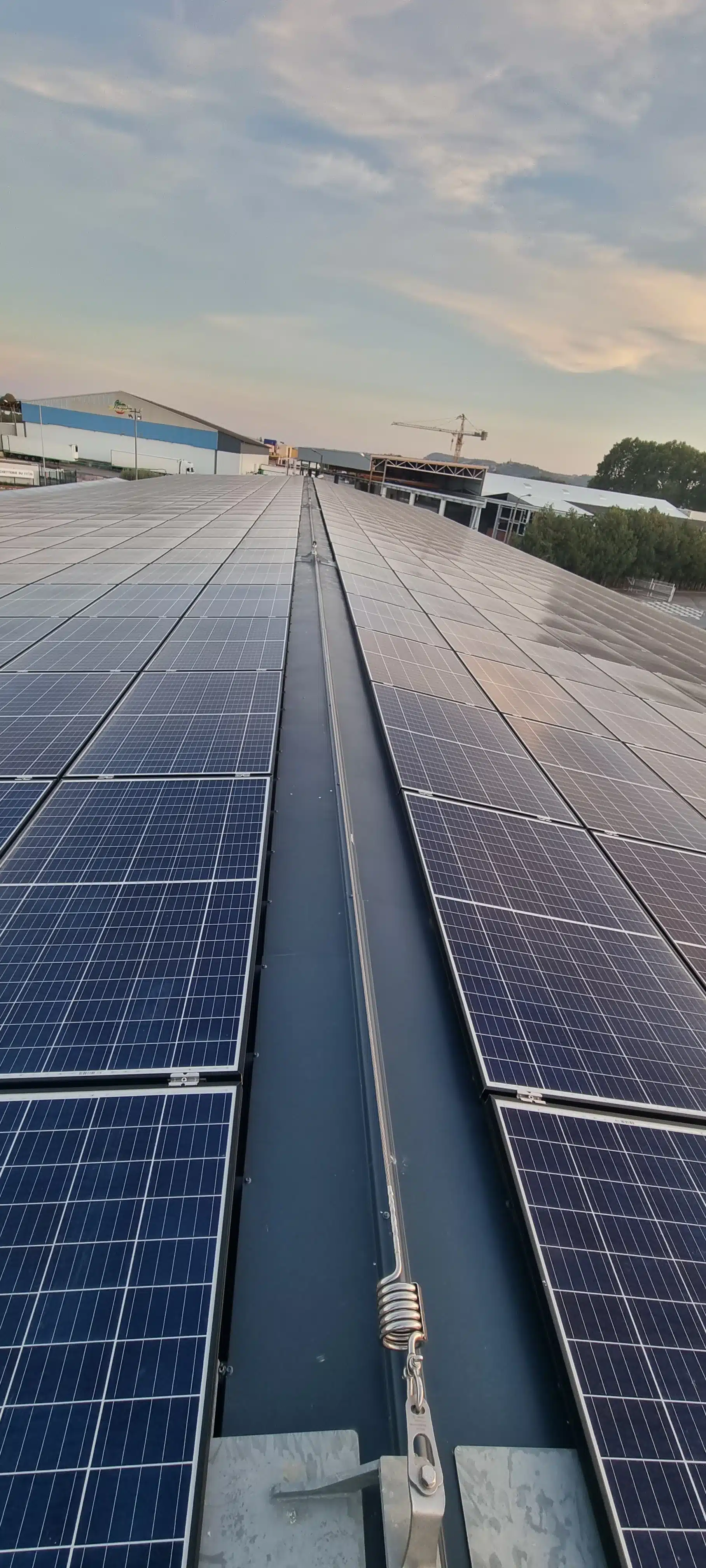 ligne de vie toiture panneaux photovoltaïques