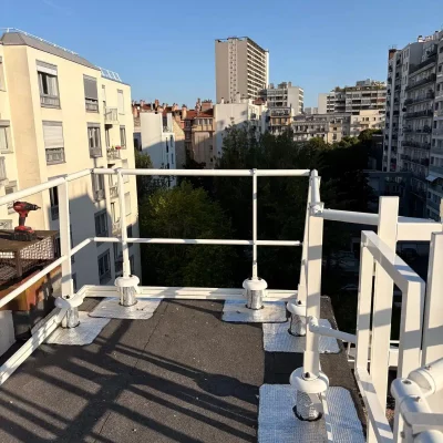 Installation garde-corps chantier ESSET