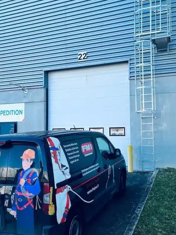 securite en hauteur echelle crinoline fmi